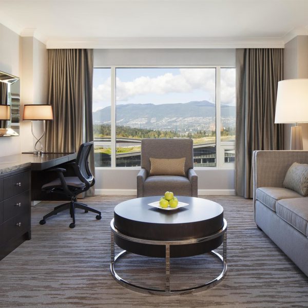 FAIRMONT (2) FAIRMONT (2)