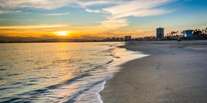 Long Beach hotels and attractions