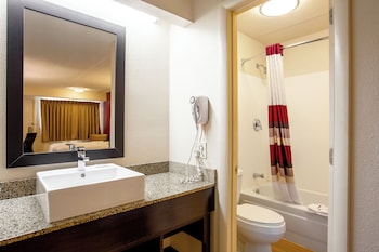 Superior Room, 1 King Bed (Smoke Free)