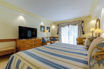 Double or Twin Room, Garden View