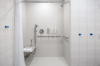 Suite, Multiple Beds, Mobility Accessible