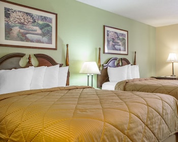 Standard Room, 2 Queen Beds, Non Smoking
