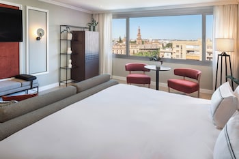 The Level Grand Premium Room with Whirlpool (2+1)