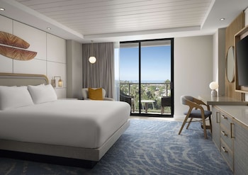 Room, 1 King Bed, Ocean View (High Floor)