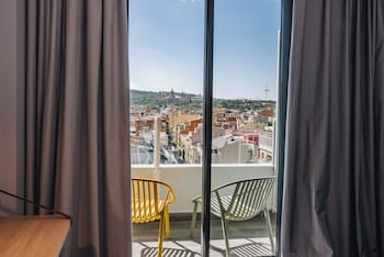 Room, 1 Queen Bed, City View