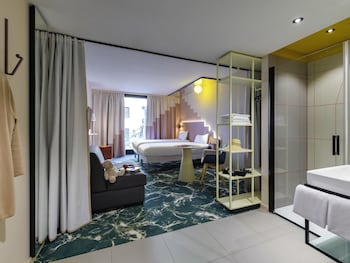 Standard Room, 3 Twin Beds
