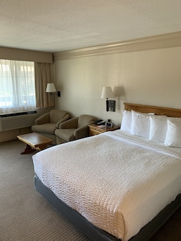 Room, 1 Queen Bed, Jetted Tub
