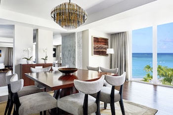 Presidential Suite, 1 Bedroom, Ocean View (1 King bed)