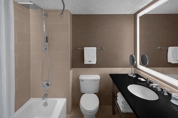 Room, 2 Queen Beds (Hearing Accessible)