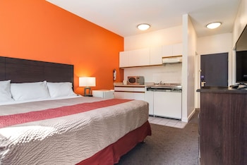 Deluxe Suite, Multiple Beds, Non Smoking, Hot Tub