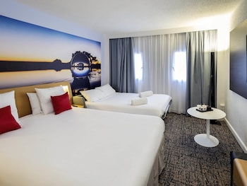 Superior room, 1 double bed and 1 sofa bed for 2 people