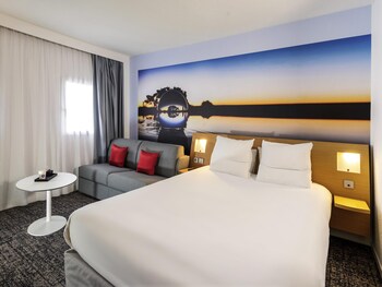 Superior room, 1 double bed and 1 single sofa bed