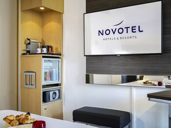 Executive Room, 1 Double Bed with Sofa bed, Balcony
