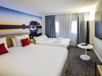 Superior room, 1 double bed and 1 sofa bed for 2 people
