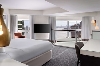 Suite, 1 King Bed