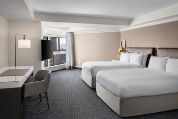Presidential Suite, Multiple Beds