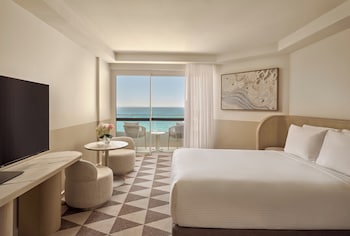 Premium Room, 1 Double Bed, Accessible, Oceanfront