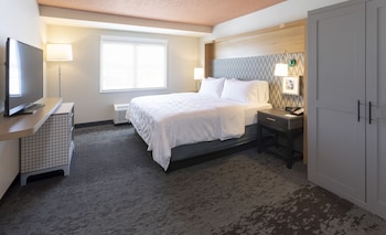 Standard Room, 1 King Bed, Accessible, Non Smoking (Communications)