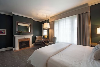 Premier Room, 1 King Bed