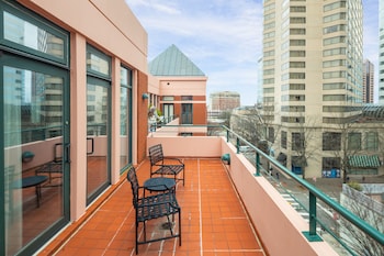 2 Double Beds, Terrace, City View