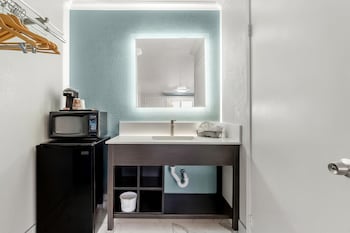 Room, 2 Queen Beds, Accessible
