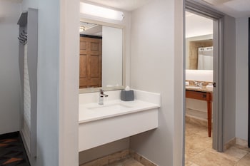 Standard Room, 2 Queen Beds
