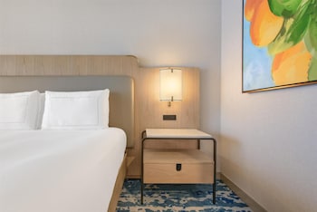 Room, 1 King Bed