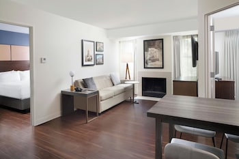 Suite, 2 Bedrooms, Fireplace