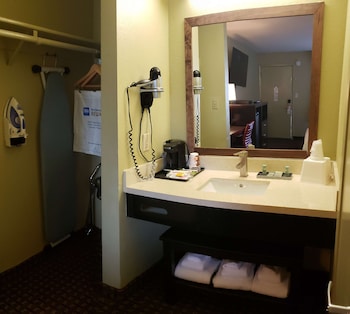 Standard Room, 2 Queen Beds, Non Smoking, Refrigerator & Microwave