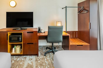 Room, 2 Queen Beds
