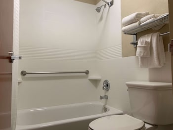 Standard Room, 1 King Bed, Non Smoking, Refrigerator & Microwave
