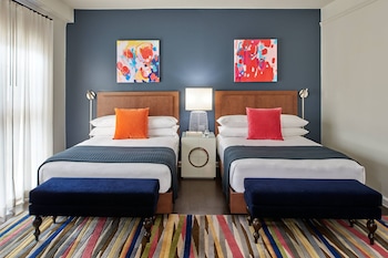 Room, 2 Double Beds, City View