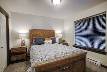 Suite, Multiple Beds, Non Smoking (Upgrade)