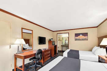 Standard Room, 2 Queen Beds, Non Smoking, Refrigerator & Microwave
