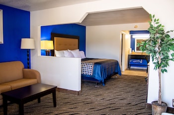 King Suite with Jacuzzi