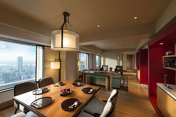 King Presidential Suite