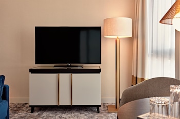 Panoramic Suite, 1 King Bed (Panorama)