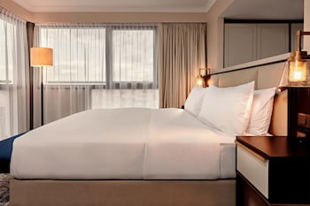 Junior Suite, 1 King Bed (Panorama)
