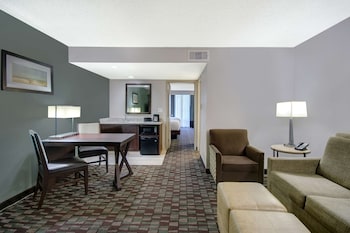 Suite, 1 King Bed, Balcony (Atrium)