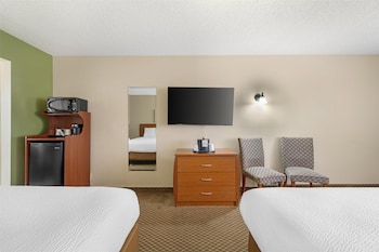 Standard Room, 2 Queen Beds, Non Smoking, Refrigerator, No Pets