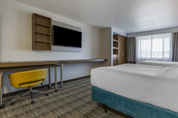 Standard Room, 2 Queen Beds, Non Smoking (Efficiency)