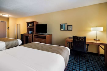 Standard Room, 2 Queen Beds, Non Smoking