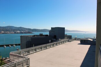 Premium Harbourview 1 King