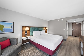 Room, 1 King Bed, Accessible (Hearing)