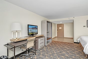 Standard Room, Multiple Beds, Courtyard View