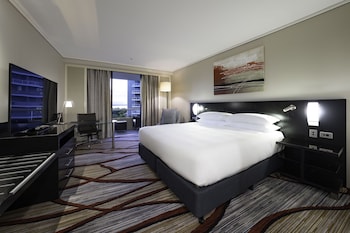 Room, 1 King Bed (Spa)