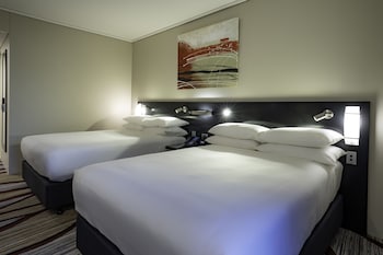 Double Hilton Guest Room
