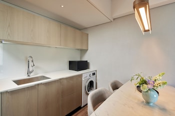 Junior Twin Room (Family (Residential))