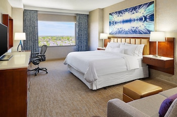 Traditional Room, 1 King Bed
