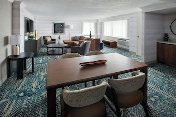 Suite, 1 King Bed